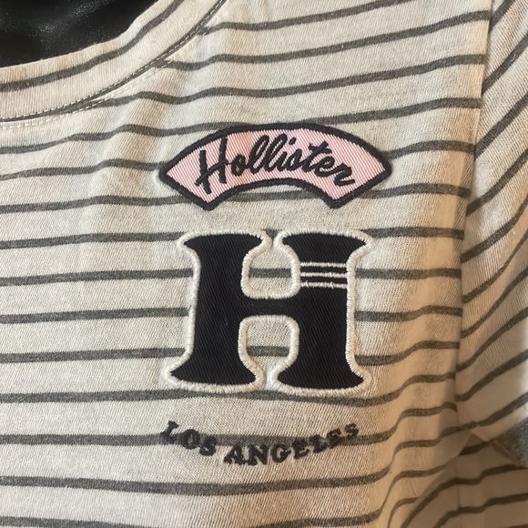Hollister tee - Picture 3 of 3